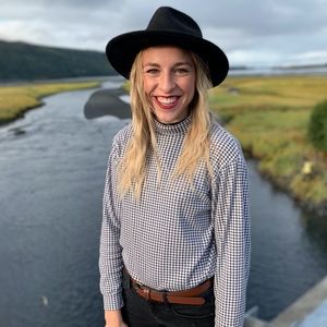 Meet your Posher, Posh